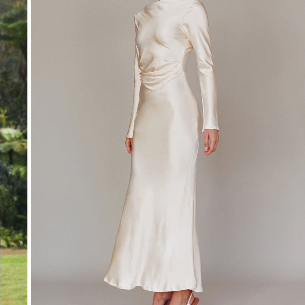 Elegant Cream Long Sleeve Dress